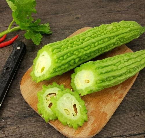 满朝吃瓜系统,揭秘宫廷秘闻，笑谈帝王将相